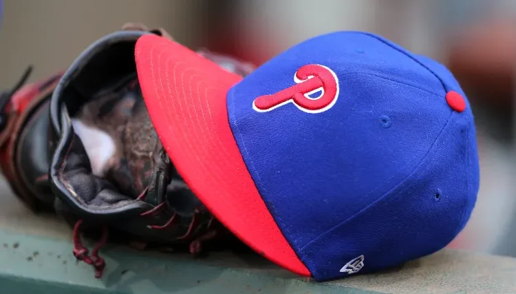 A ideia comercial de Phillies despejaria um jogador de fãs no Royals em 3 jogadores de troca