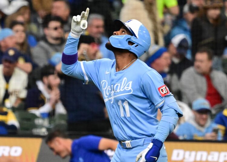 A realeza da realeza dá uma gorjeta a Bobby Witt Jr., Salvador Perez para o começo quente