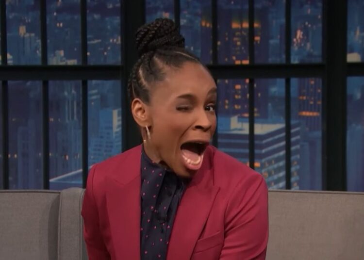 Amber Ruffin zomba da WHCA por deixá -la do jantar: 'Temos uma imprensa livre para que possamos ser agradáveis ​​com os republicanos'