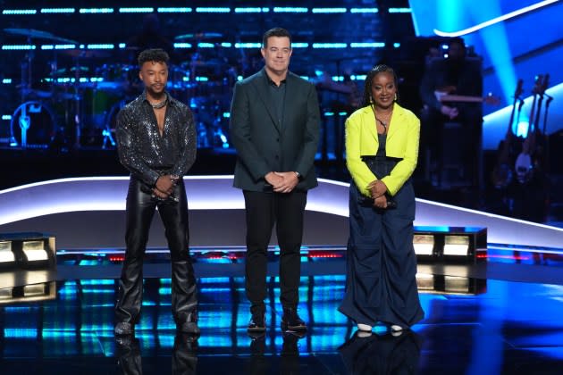 Assista ao concorrente 'The Voice' Divighn Sing A Maroon 5 Song para Adam Levine em pré -visualização de Knockout Round