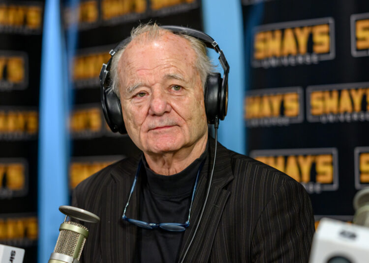 Bill Murray se encaixa no ventilador por quase tropeçando: 'Não faça de novo'