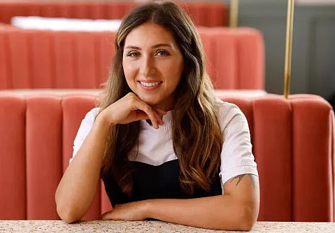 Chef Celebrity Chef, 26, é morto em acidente de cachoeira esquisita durante a caminhada no Havaí