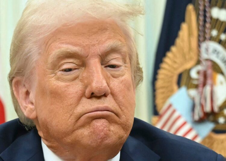 'Daily Show' prega a maioria dos problemas de Trump em apenas 10 segundos