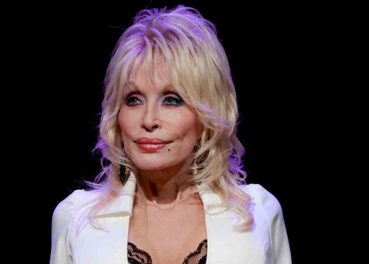 Dolly Parton apareceria em 'The Kardashians'? - NBC Boston