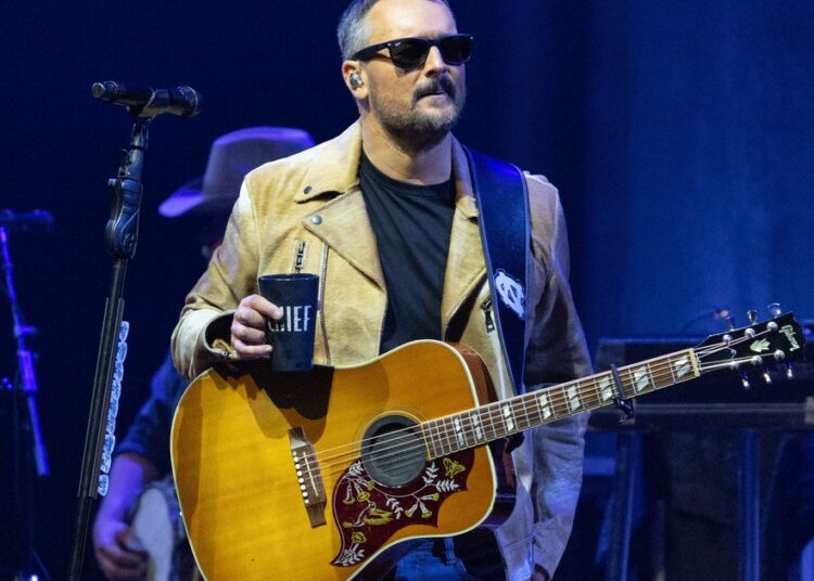 Eric Church se abre sobre o tiroteio de Las Vegas