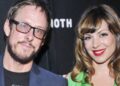 Esposa do baixista Weezer Shot pela polícia vista com Gun: Video