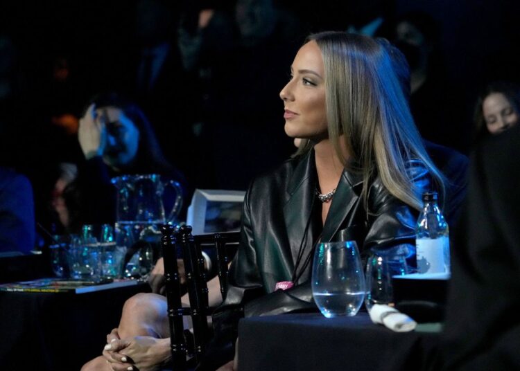 Hailie Jade homenageia o pai Eminem com o nome de seu primeiro filho