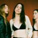 Haim Compartilhe uma nova música "Todo mundo está tentando me descobrir"