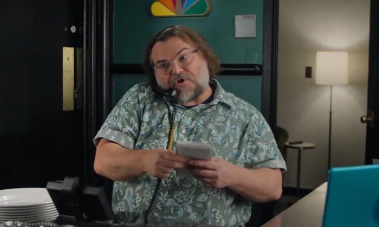 Jack Black está confuso sobre o que a hospedagem 'SNL' significa em promoção comicamente caótica