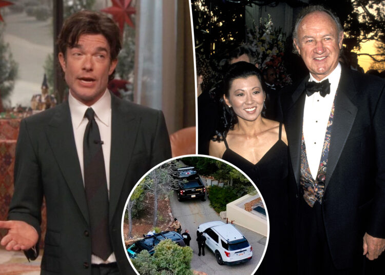 John Mulaney brinca sobre Gene Hackman, Betsy Arakawa Death Investigation