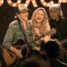 Kevin Bacon, Jennifer Nettles construiu a conexão musical 'imediatamente' enquanto fazia um novo show (exclusivo)