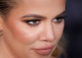 Khloe Kardashian revela qual irmã edita coisas fora dos episódios de 'Kardashians'