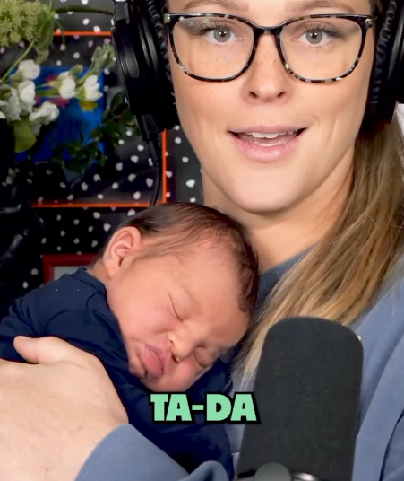 Kylie Kelce bate -se de volta aos fãs 'desencadeados' pelo nome do novo bebê