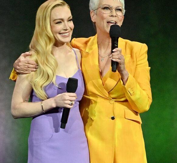 Lindsay Lohan e Jamie Lee Curtis fazem aparência colorida da articulação