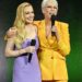 Lindsay Lohan e Jamie Lee Curtis fazem aparência colorida da articulação