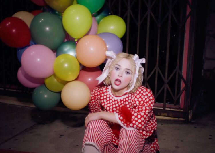 Lydia Nightleases estreia Solo Solo Single "Pity Party": Stream