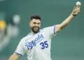 O ex-campeão da World Series da ROYALS acusa o novo arremessador Dodgers de trapaça