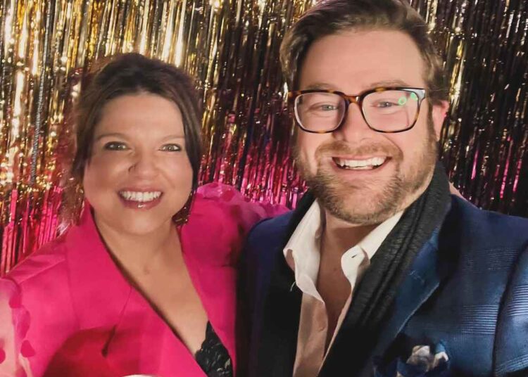 O marido de Amy Duggar enfrenta as possíveis preocupações de saúde da vida útil da vida