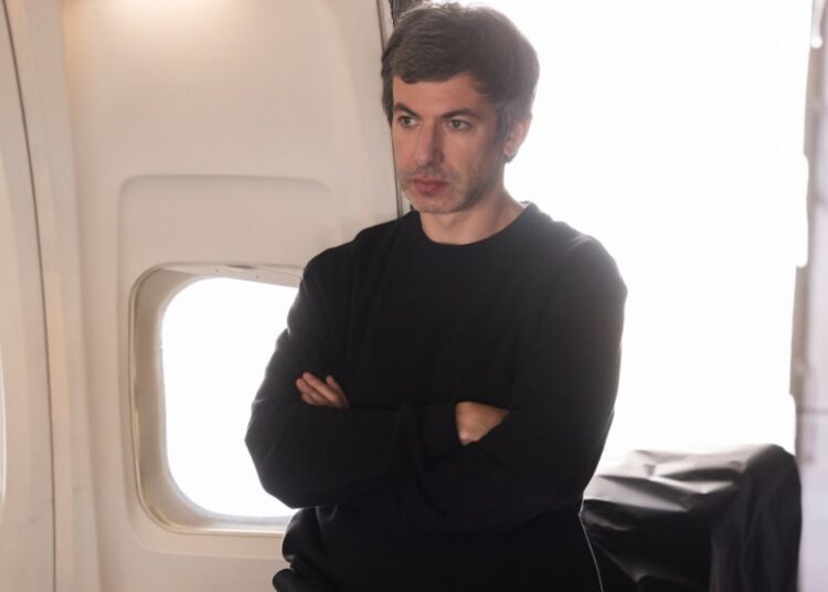 O papel de Nathan Fielder desempenha desastres aéreos no trailer da segunda temporada de ensaios: Assista