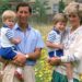 O príncipe Harry e William estavam vestidos da mesma forma por Diana por uma razão secreta | Real | Notícias