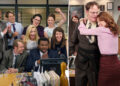 O que o elenco de 'The Office' estava fazendo secretamente em mesas enquanto filmava