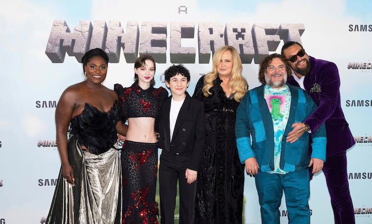 O que saber sobre o elenco para 'um filme minecraft'