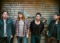 Parmalee fala sobre o novo álbum 'Aputado Way With a Cowgirl'