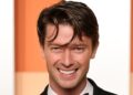 Patrick Schwarzenegger se abre sobre a cena do incesto 'White Lotus'