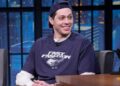 Pete Davidson diz que gastou mais de US $ 200 mil em remoção de tatuagem
