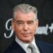 Pierce Brosnan diz que Aaron Taylor-Johnson seria ótimo 'como o próximo James Bond