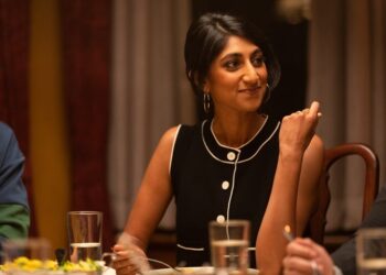 Revisão de 'um bom garoto indiano': o rom-com que estávamos esperando
