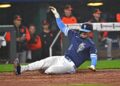 Royals se levanta muito para vencer os Orioles na chuva