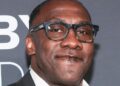 Shannon Sharpe acusado de estuprar mulher em várias ocasiões