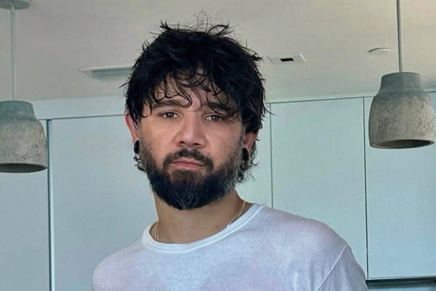 Skrillex aumenta tudo o tempo todo