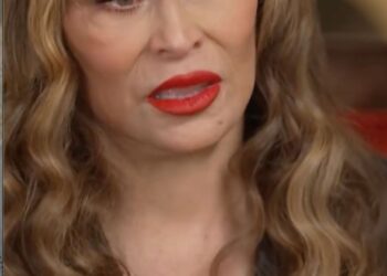 Tina Knowles revela batalha contra o câncer, como Beyonce reagiu
