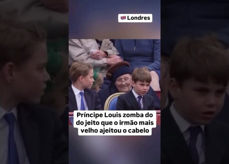 Na realeza ou na pobreza, irmão mais novo não é fraco 😂
