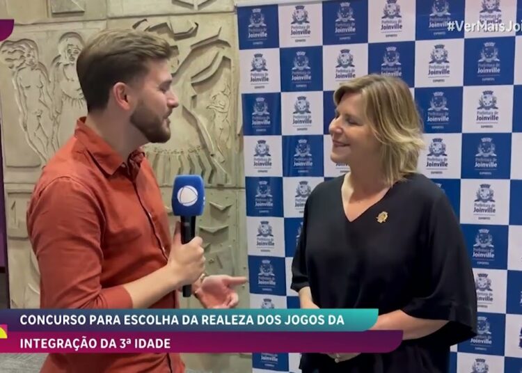Elegância e vitalidade marcam concurso da realeza da 3ª idade em Joinville