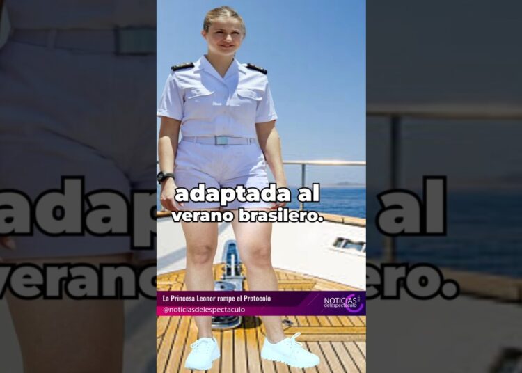 🔥¿La Princesa Leonor rompe el Protocolo con su uniforme? La verdad detrás de su look😱