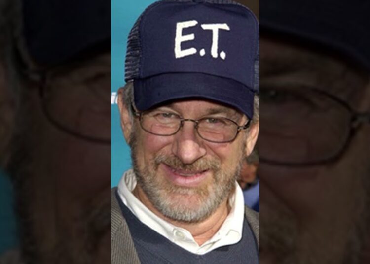 Os famosos mais ricos de Hollywood!! #famosos #estrelas #dinheiro