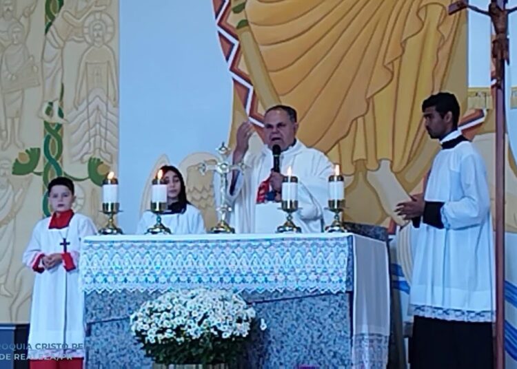Santa Missa Paróquia Cristo Rei Realeza PR 18/05/25.