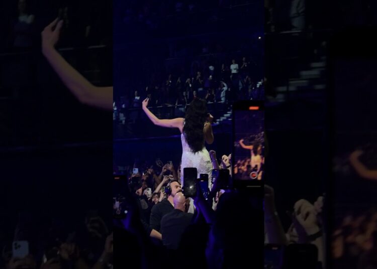“Be The One ” live Dualipa in Madrid, 🇪🇸 During Radicaloptimismtour2025 #betheone #madrid#spain