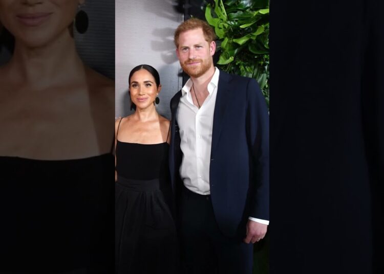 “Harry e Meghan travam batalha por identidade real” #shortsyoutube #news #shortsfeed