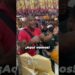 Terry Crews poseído por la música en Brasil | íconos #shorts