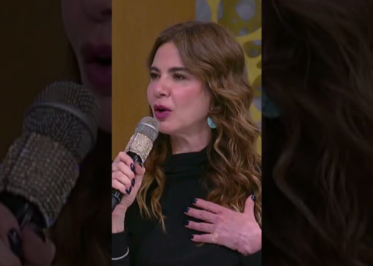 “Eu pensava que o mundo ia mudar completamente”, declara Carolina Ferraz sobre impacto da pandemia