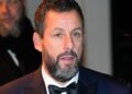 Adam Sandler presta homenagem a 'Happy Gilmore' Alligator, que morreu de velhice
