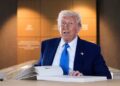 Bill Maher rasga em Trump para o Jet de Presente do Catar