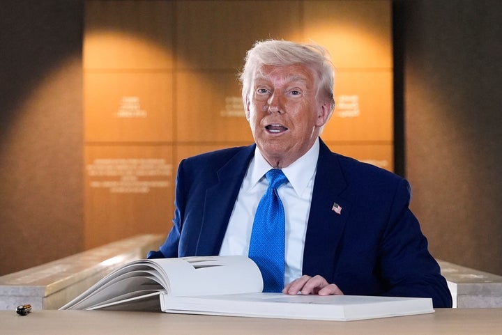 Bill Maher rasga em Trump para o Jet de Presente do Catar