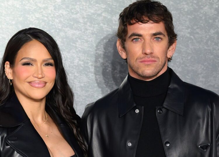Cassie recebe o bebê nº 3 com o marido Alex Belas semanas após o testemunho de Diddy Trial