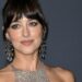 Dakota Johnson confessa Pedro Pascal pediu que ela começas