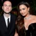Demi Lovato se casa com um homem que ela ama, em um vestido que ela adora
